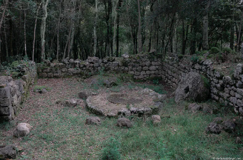 castelvecchio ancient village ruins near san gimignano2