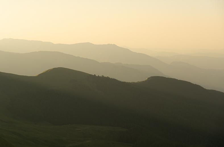 mountains landscape monte gennaio