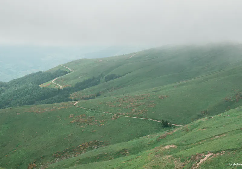 Scaffaiolo Lake Private Tour: High Ridges & Refuge Life