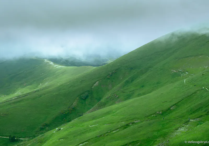 Scaffaiolo Lake Private Tour: High Ridges & Refuge Life